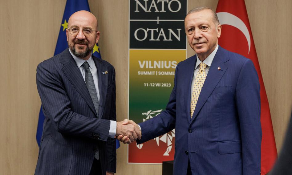 Droga Turcji do Unii Europejskiej otwarta. Erdogan i Michel "ożywią" rozmowy