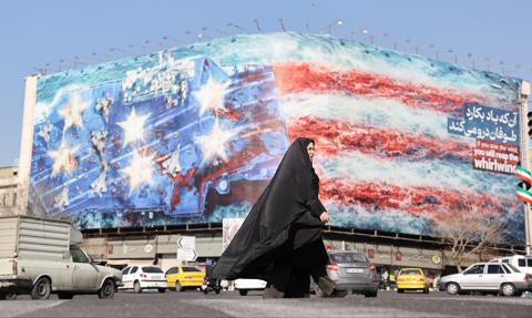 Dyplomatyczny wstrząs. Świat podzielony w ocenie operacji USA i Izraela