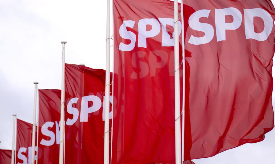 Business as usual? Część SPD sprzeciwia się zbrojeniom i chce rozmów z Rosją