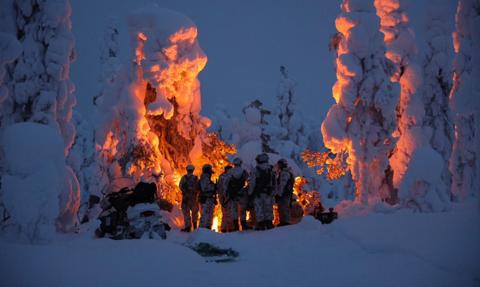 Finlandia zbroi się na potęgę, zwiększając zamówienia 15-krotnie. Media: To przygotowanie do wojny