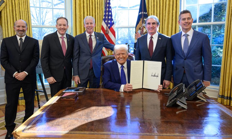 Trump powołał Radę ds. „dominacji energetycznej”. Chce zwiększenia wydobycia paliw kopalnych