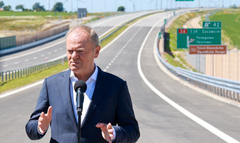 Tusk chwali polskie drogi. „Lepsze niż autostrady na Zachodzie”