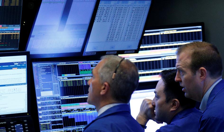 Nasdaq ostro w dół, duże spadki spółek technologicznych