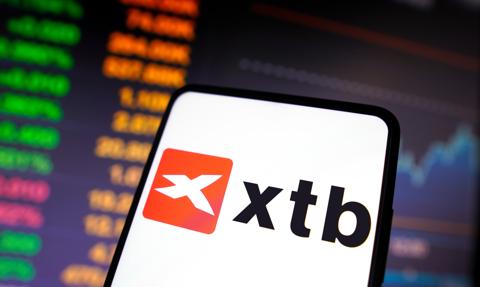 Nowa społecznościowa usługa XTB. Obserwowani inwestorzy i powiadomienia o transakcjach