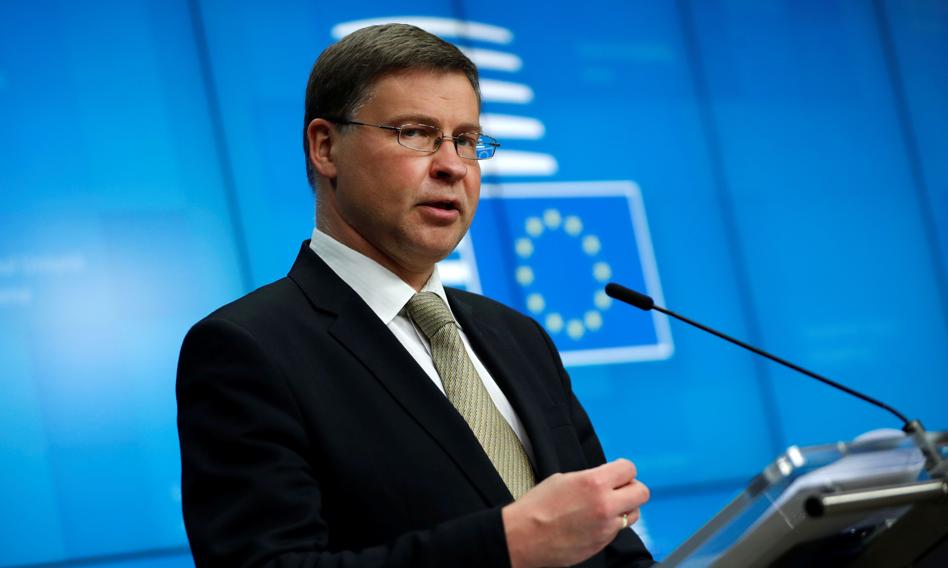 Dombrovskis: UE będzie gotowa do wprowadzenia drugiego pakietu sankcji, jeśli Rosja zaatakuje Ukrainę