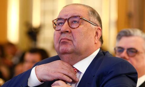 Kulisy wykreślenia Usmanowa z listy sankcyjnej UE. Włączył się Uzbekistan