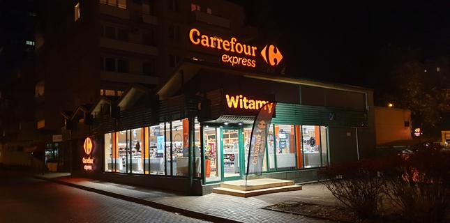 Carrefour i Glovo dostarczą zakupy w mniej niż godzinę