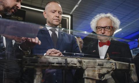 Prezydent chce łatwiejszego dostępu do broni. Nawrocki żąda ogólnokrajowej debaty