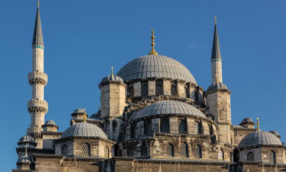 Turcja: Dyrektoriat Spraw Religijnych zwalnia kolejne 2,5 tys. osób