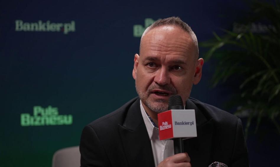 Jak przekonać Polaków do e-mobilności?