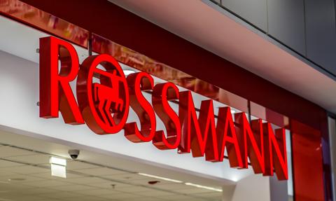 Rossmann trzyma się mocno. Firma otworzy w tym roku wiele nowych drogerii
