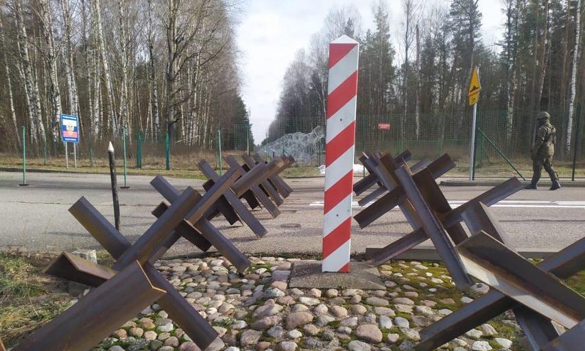 Zapora na granicy z Rosją. Uruchomienie pierwszych odcinków za dwa miesiące