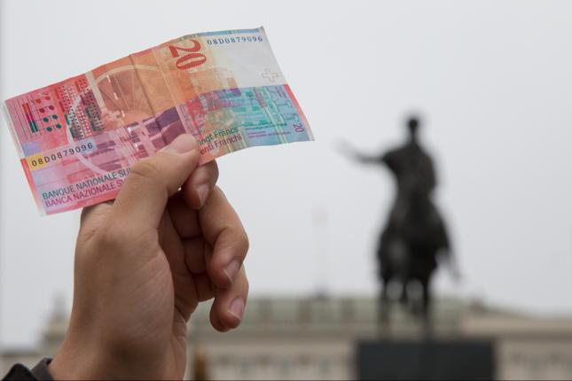 67 mld zł kosztów i kryzys finansowy - KNF ostrzega przed kursem sprawiedliwym