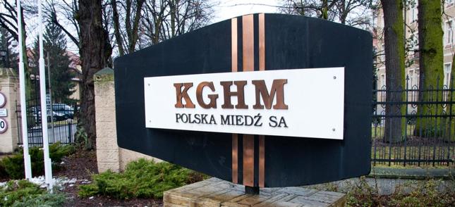 Znów skok na KGHM-ie