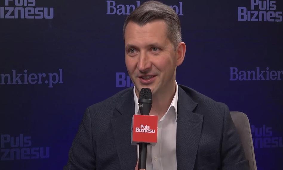 AI w banku jak profiler. Tak wyśledzi cyberprzestępców szalejących na kontach