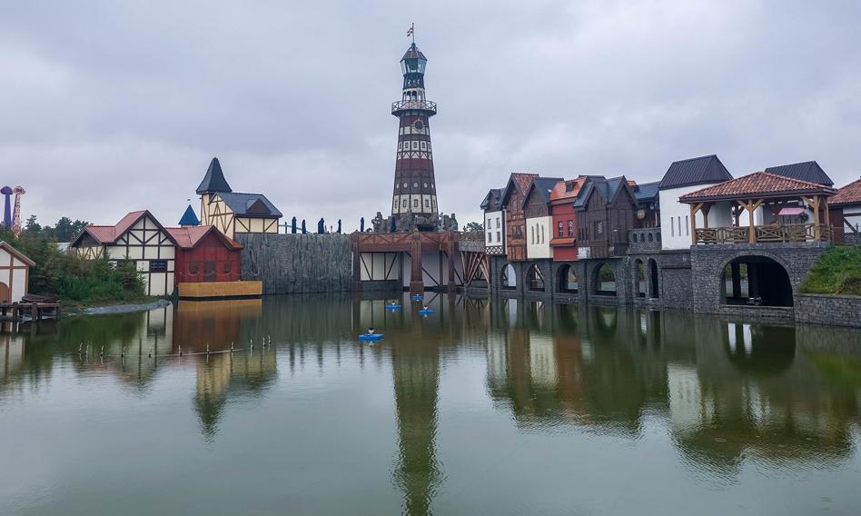 Park rozrywki Hossoland zamknięty długo przed terminem. W tle śledztwo prokuratury