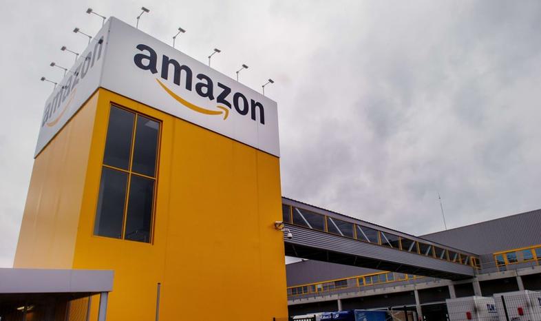 Amazon zaproponuje klientom rolę kuriera