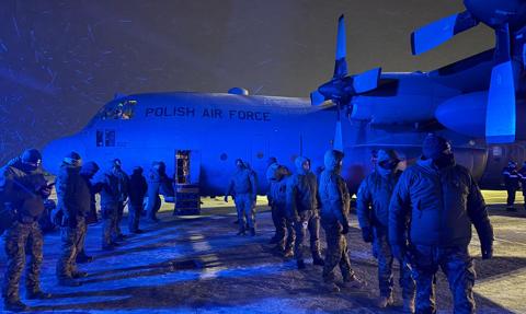 Blisko 900 deportacji w 2025 roku. Straż Graniczna odsyła kolejną grupę migrantów