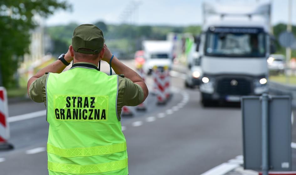 MSWiA: w środę wraca mały ruch graniczny z Ukrainą
