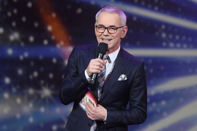 Robert Janowski, przez 20 lat gospodarz teleturnieju "Jaka to melodia".