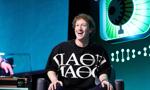 Mark Zuckerberg spala miliardy na AI, a akcje spadają. Gotówka Mety wyparowała