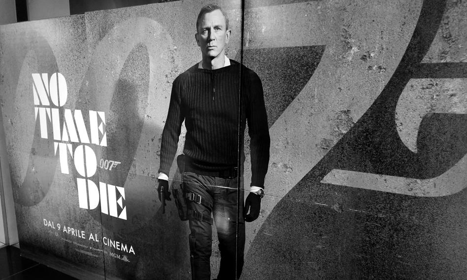 Wstrząśnięte, zmieszane, streamingowane. Amazon przejmuje Jamesa Bonda