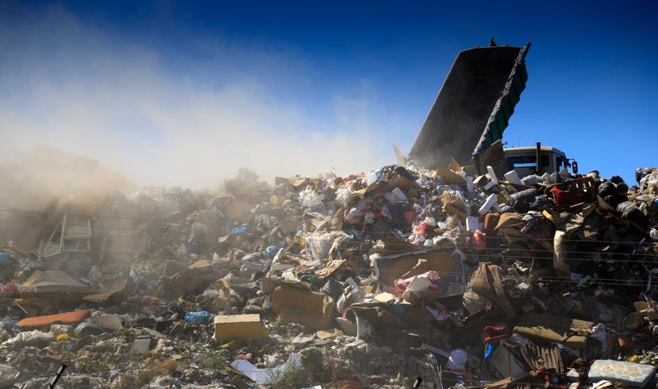 KO: do Polski trafiają niebezpieczne odpady z zagranicy