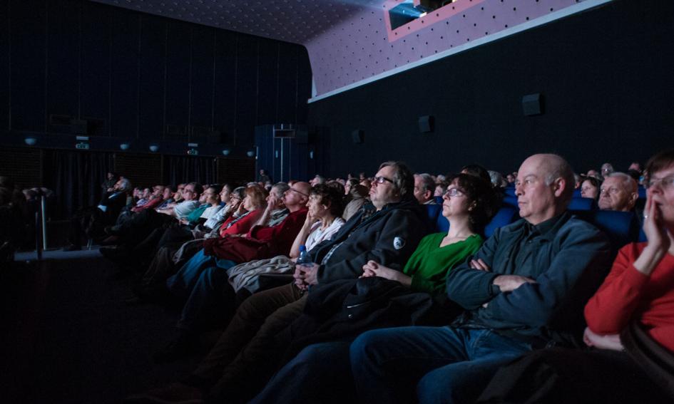 Polacy wracają do kin. Branża chce sprzedać 50 mln biletów w 2023 roku
