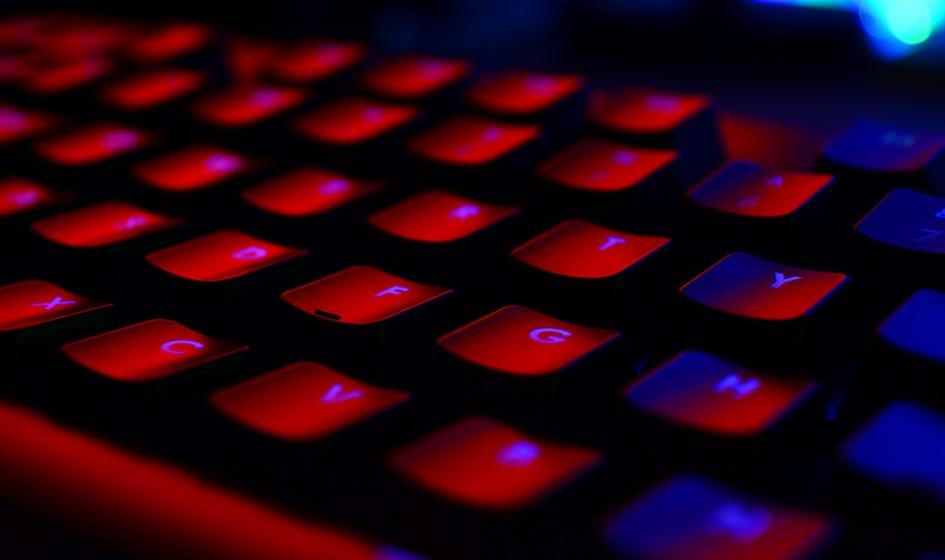 Premier Australii: Kraj jest obiektem cyberataku