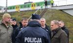 Dywersja na kolei. Premier: Eksplozja miała najprawdopodobniej na celu wysadzenie pociągu na trasie Warszawa-Dęblin