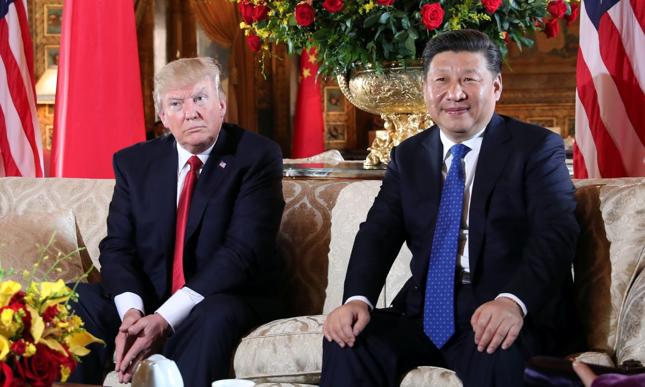 Prezydent USA Donald Trump i prezydent Chin Xi Jinping