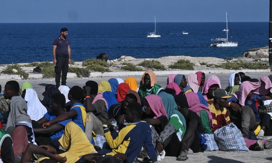 Prof. Wieruszewski o propozycji KE ws. wydalania migrantów: istota tkwi w szczegółach
