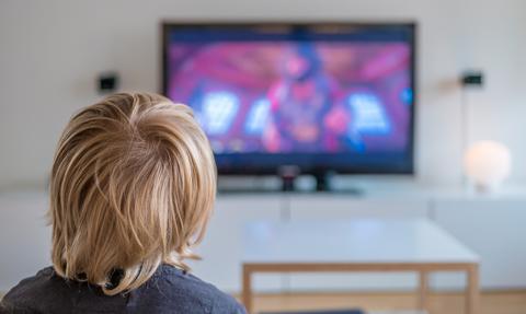 UKE: zmiana standardu nadawania pozwoli połączyć telewizję z internetem