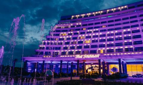 Gołębiewski w Pobierowie to nawet nie hotel. Słynny obiekt bez gwiazdek