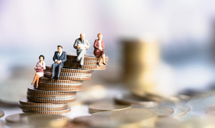 Polacy są coraz bardziej zadłużonym społeczeństwem bez oszczędności