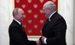 Eksperci: Putin pomaga Łukaszence, by nie dopuścić do precedensu