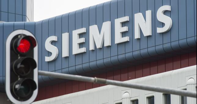 Siemens zwolni 1700 pracowników, a 1000 kolejnych przeniesie