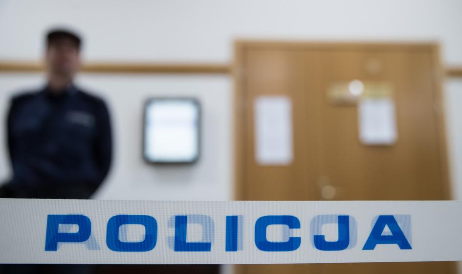 Inspektor policji i sprzątaczka zarobią tyle samo? Na komendzie w Radomiu to możliwe