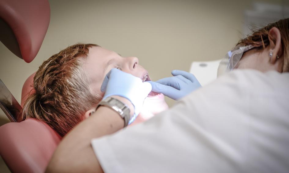 Dentysta na NFZ. Będą zmiany w zakresie świadczeń gwarantowanych