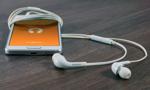 Nagrań audio słucha co czwarty internauta