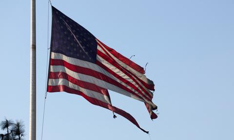 Recesja uderza w USA. Amerykańska Izba Handlowa chce zwolnień celnych