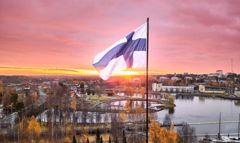 Szef MSZ Finlandii: Możemy ograniczyć liczbę wiz przyznawanych Rosjanom o 80-90 proc.