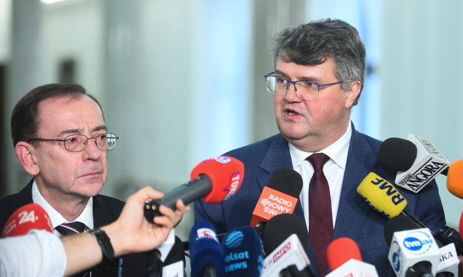 Ani Kamiński, ani Wąsik nie stawili się przed komisją ds. Pegasusa. Komisja chce ich ukarać