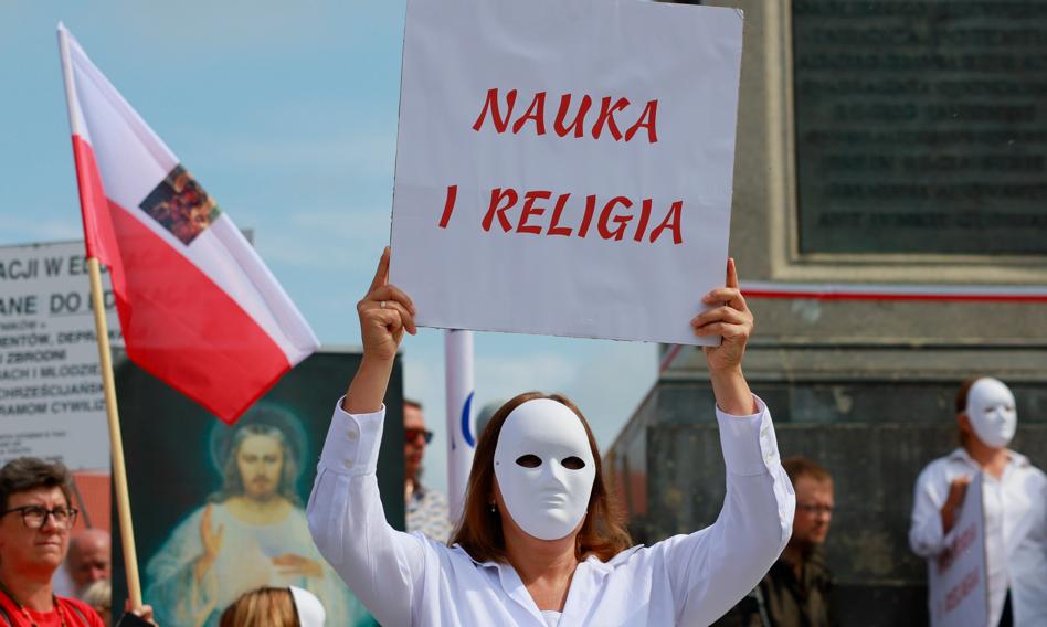 Protest w Warszawie. To reakcja na rozporządzenie ministra edukacji