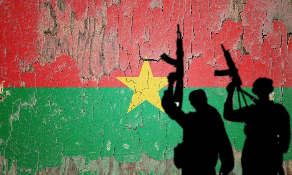 Burkina Faso zrywa z kolonialną tradycją. Zakaz peruk i symboli epoki kolonialnej w sądach
