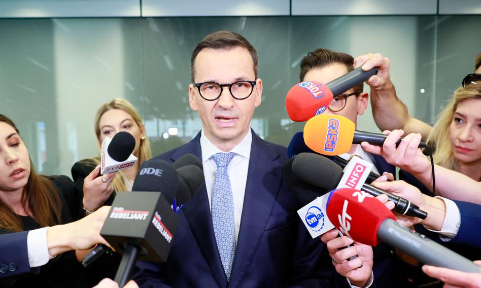 Joński: Premier Morawiecki ponosi winę za fatalny stan PKP Cargo