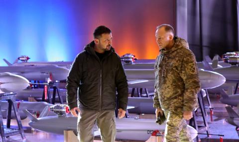 Zełenski rozważa dymisję naczelnego dowódcy armii Ukrainy