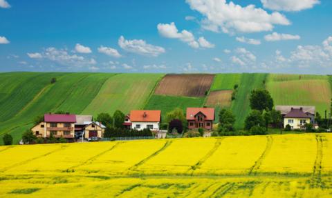 CBOS: na wsi coraz lepiej