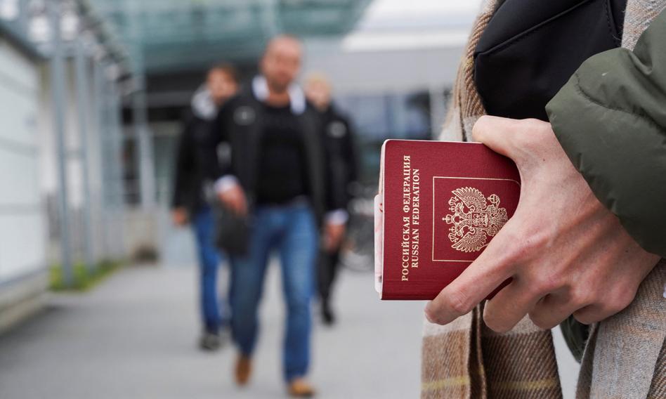 "Zakaz vstupu". Czechy nie wpuszczą Rosjan nawet z wizami Schengen