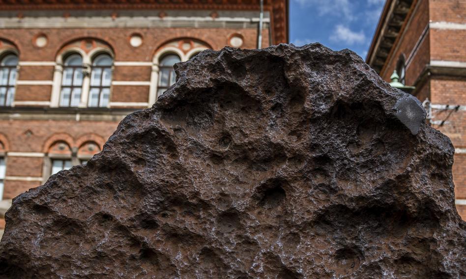 Grenlandia upominała się o swój skarb. 20-tonowy meteoryt wróci z Danii
